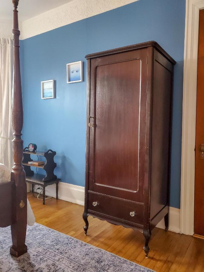 The Lamplighter Bed & Breakfast Of Лудингтън Екстериор снимка